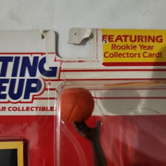 1990 David Robinson Starting Lineup Figure w/1989 Rookie Card Sealed Box - Picture 3 of 10